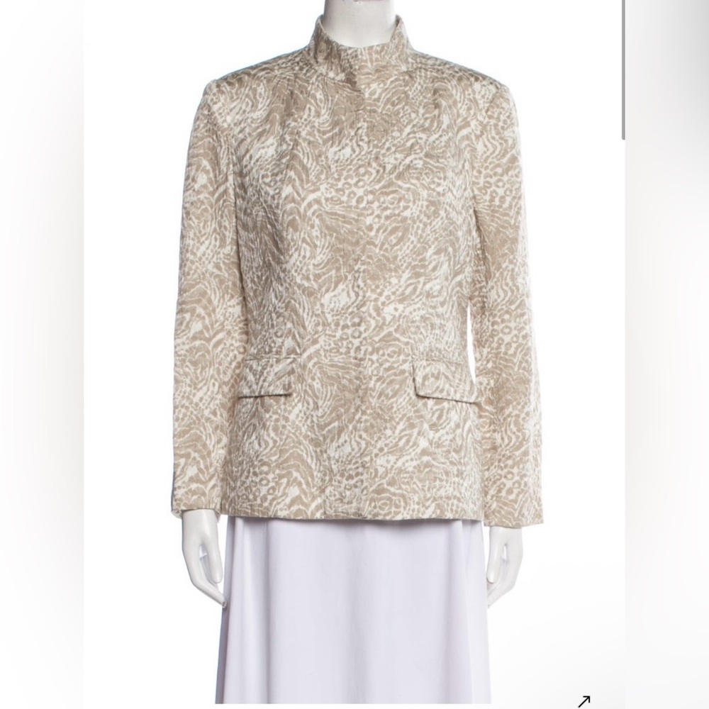 Neiman Marcus Cotton and Silk
Printed Blazer / Jacket